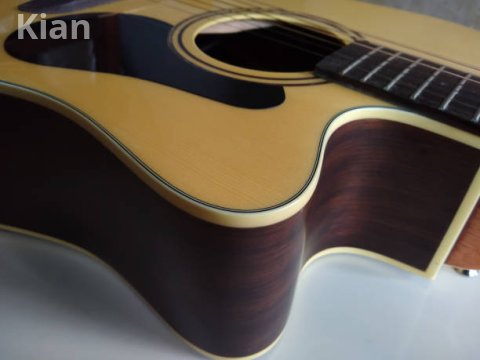 Yamaha Acoustic Guitar 4